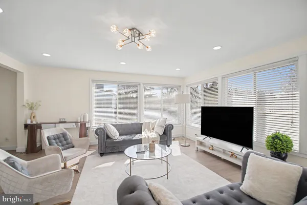 $485,000 | 10112 51st Avenue, College Park, MD 20740