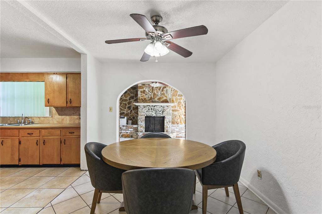 1071 Blake Street Altamonte Springs, FL 32701 - Photo 8 of 31 Dining Room