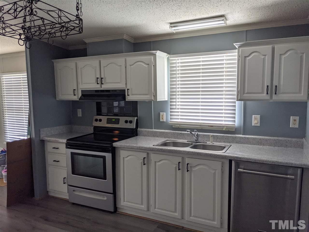 130 Kinsey Road Benson, NC 27504 - Photo 2 of 16 Gallery Image 2
