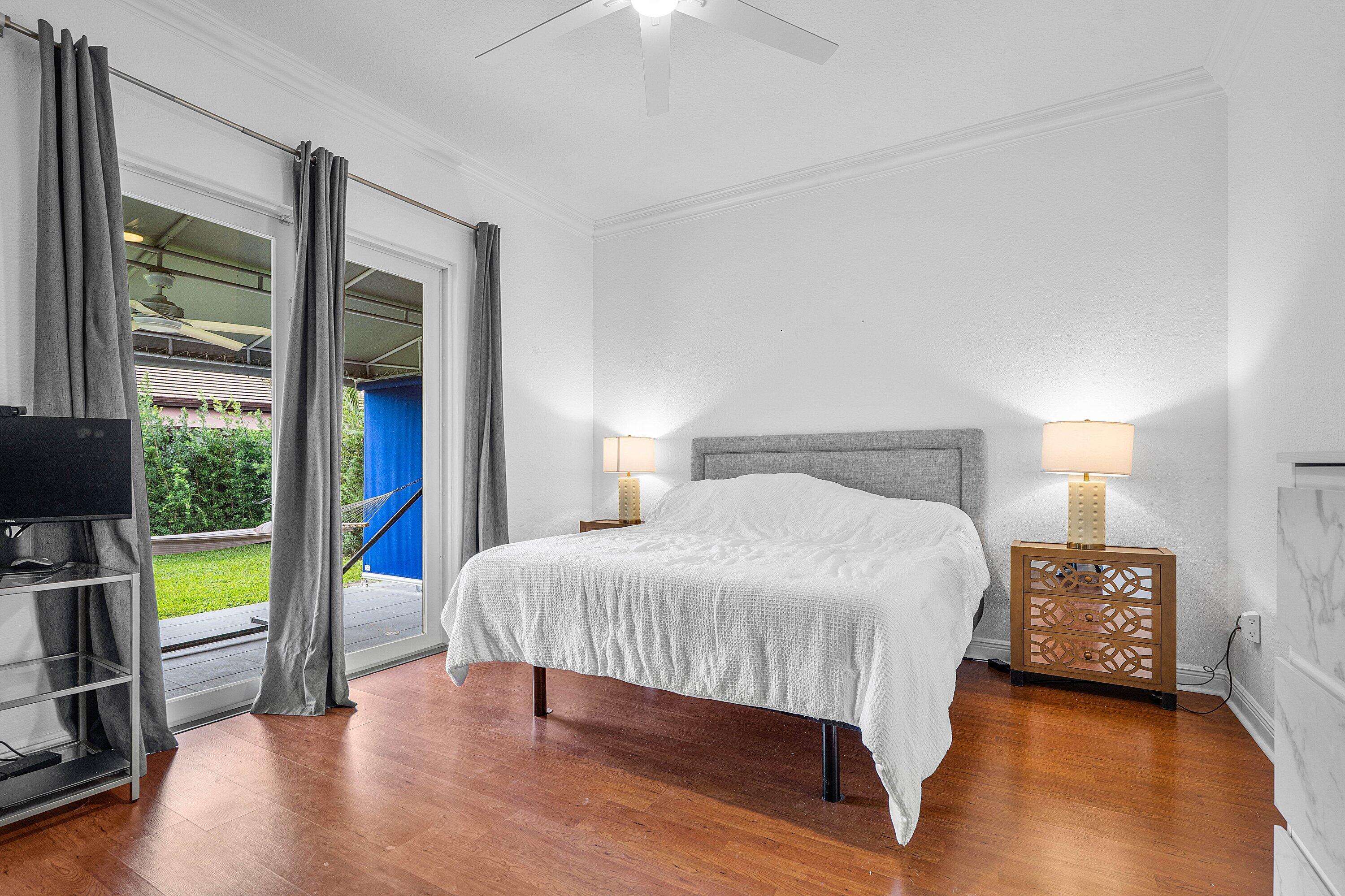 16852 Northwest 88th Path Miami Lakes, FL 33018 - Photo 21 of 34 025-16852Northwest88thPath-MiamiLakes-FL