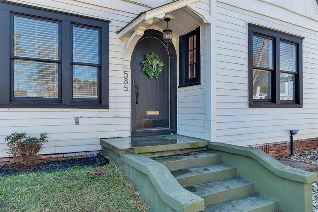 $299,900 | 585 Unadilla Street, Shreveport, LA 71106