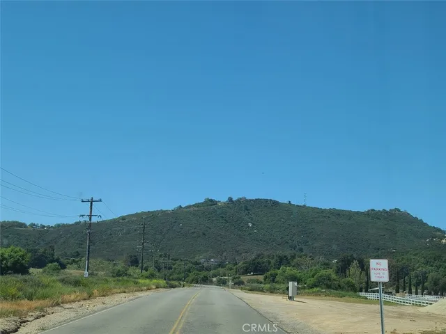 $449,500 | 39280 Redonda Mesa Road, Murrieta, CA 92562