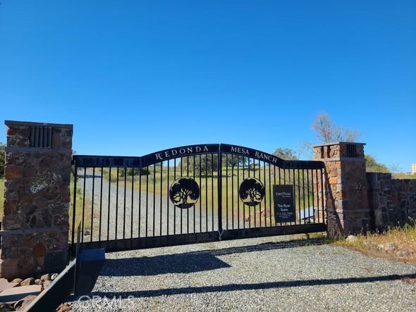 39280 Redonda Mesa Road Murrieta, CA 92562 - Photo 2 of 19 Front Gate to lot 25 and 26 Lot 29 is to the left of the3 gate
