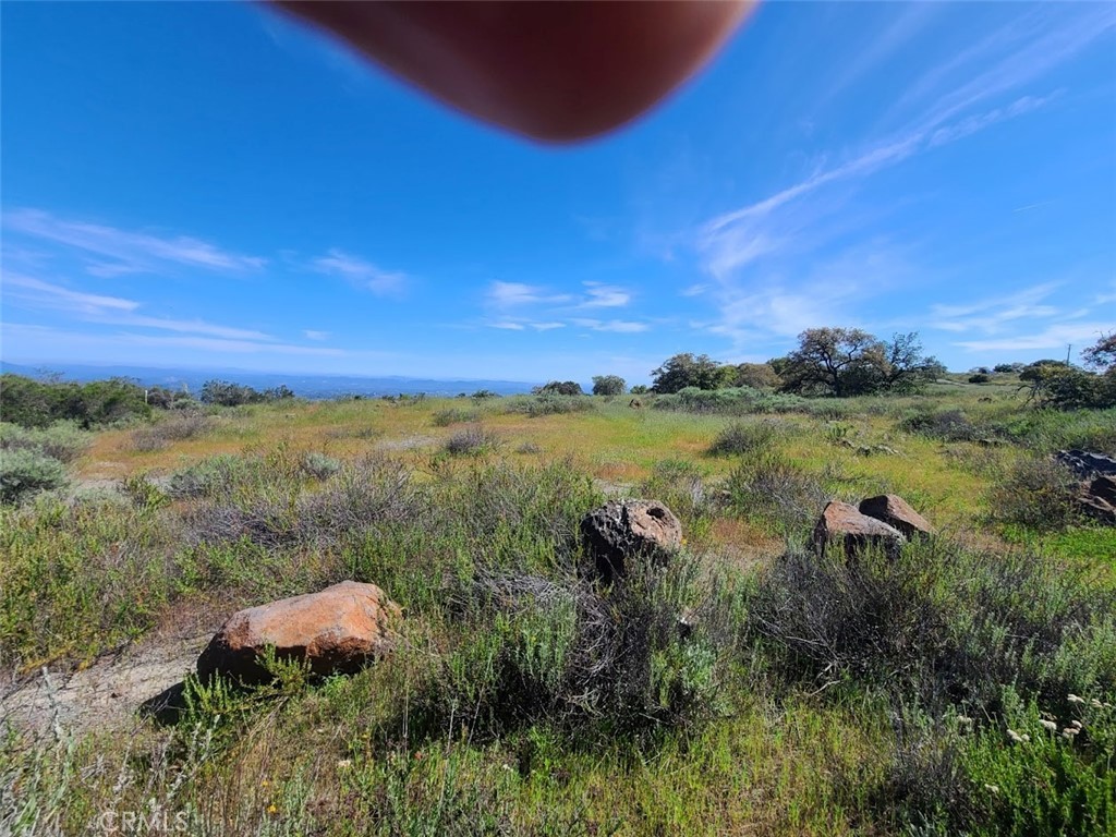 39280 Redonda Mesa Road Murrieta, CA 92562 - Photo 10 of 19 View on top of Plateau