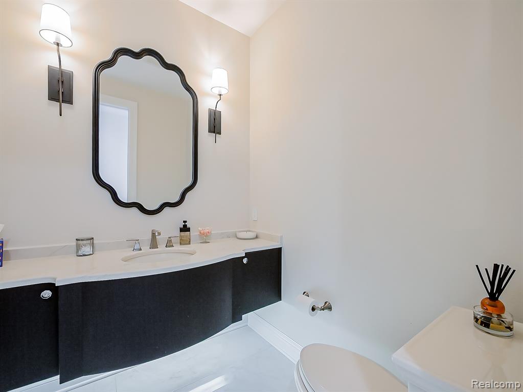 3586 Walnut Brook Drive Rochester Hills, MI 48309 - Photo 27 of 82