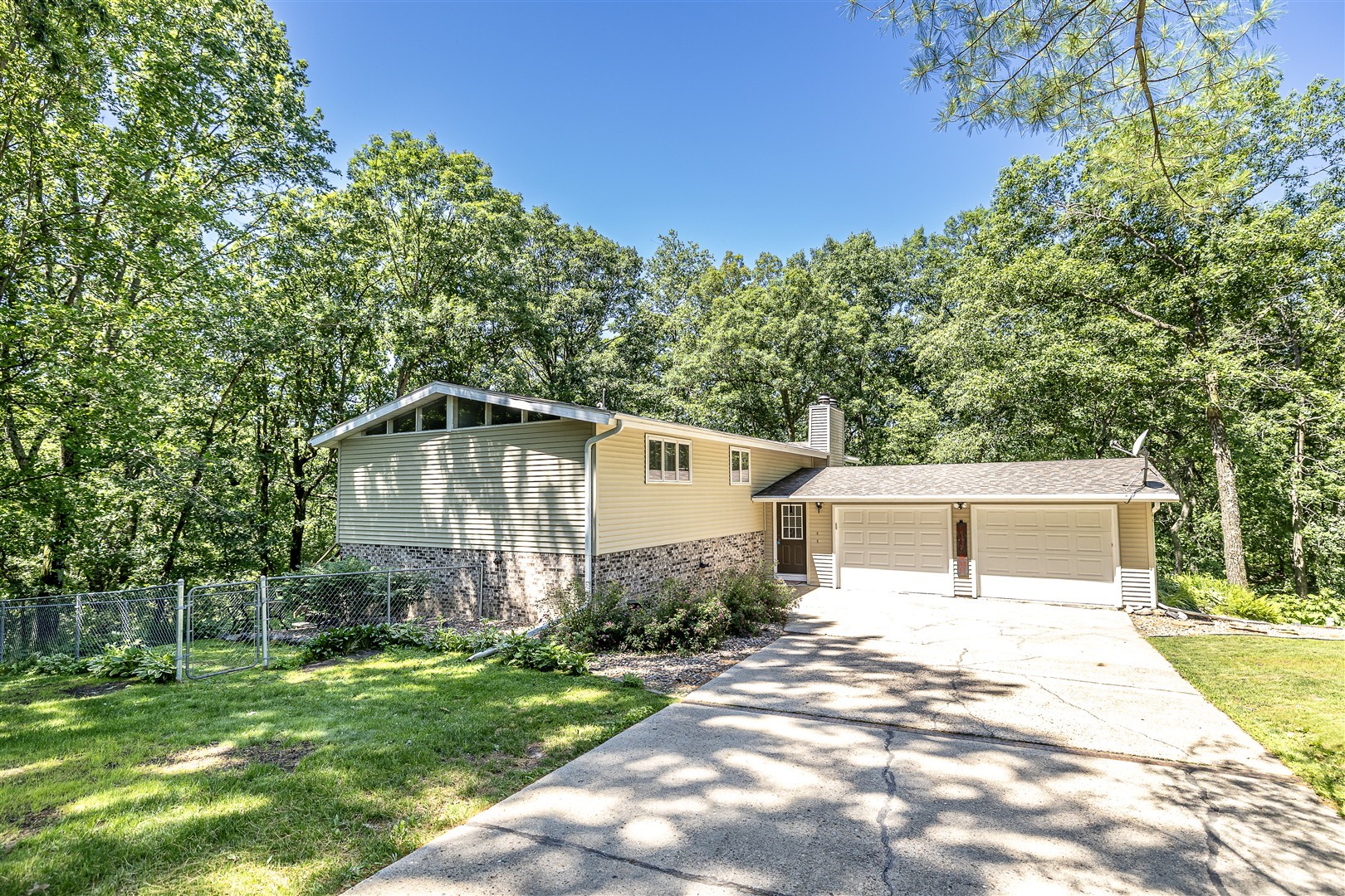 W11421 Spaulding Road Black River Falls, WI 54615 - Photo 1 of 21