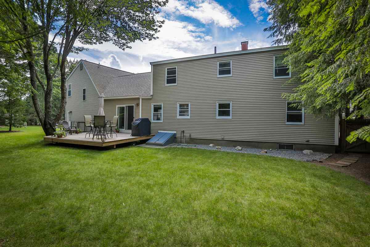 16 Nightingale Road Nashua, NH 03062 - Photo 40 of 40