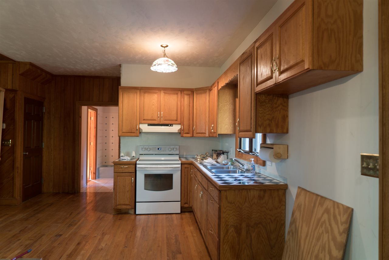 951 Dickson Road Campobello, SC 29322 - Photo 10 of 25