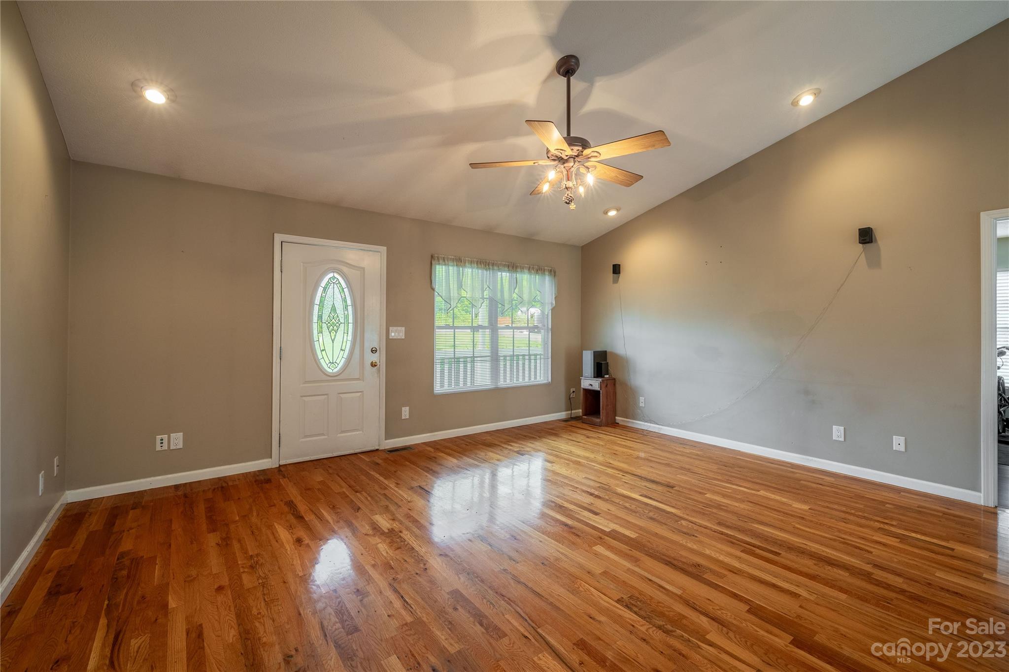 521 Hopewell Road Morganton, NC 28655 - Photo 3 of 22 Gallery Image 3