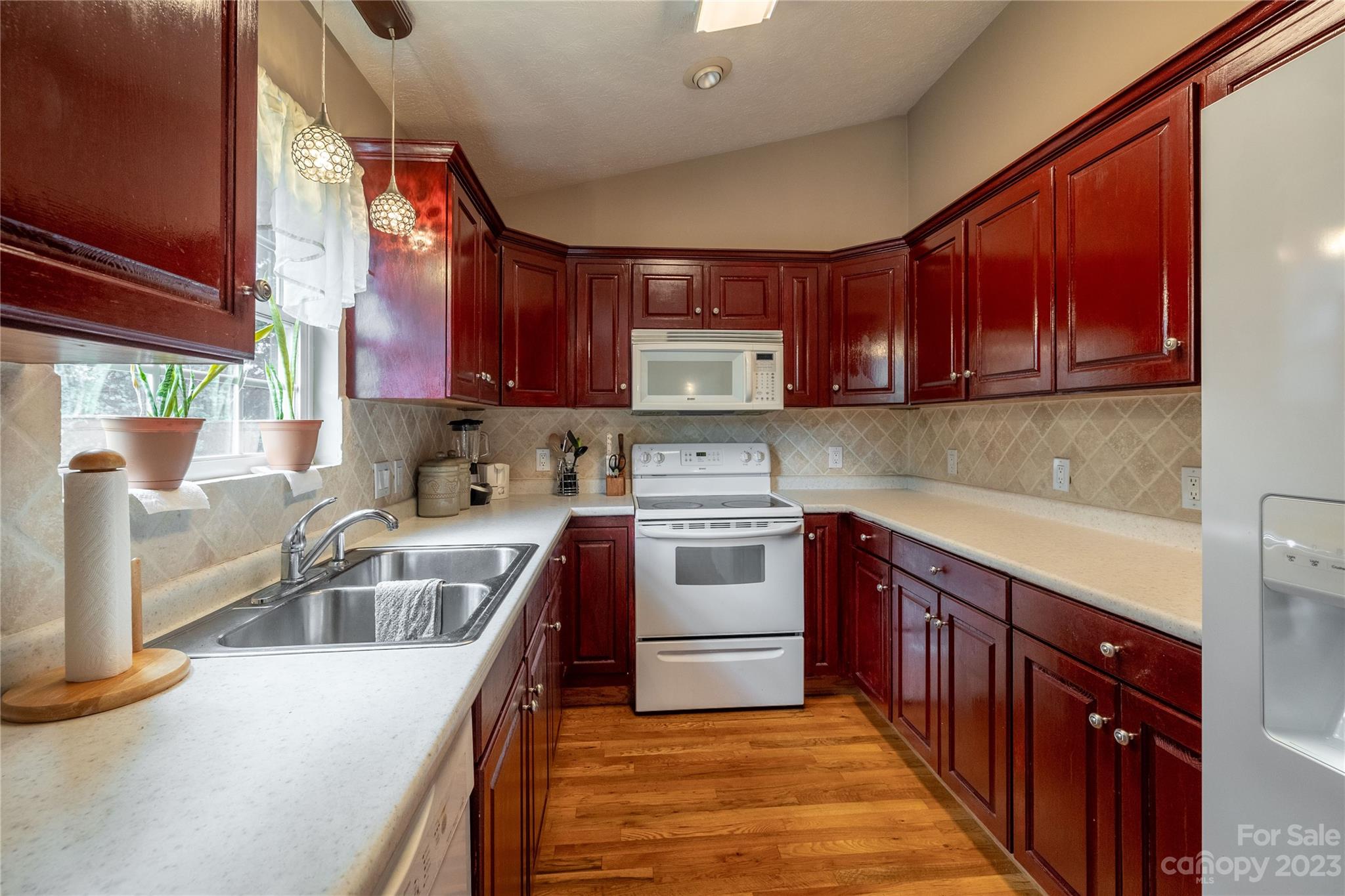 521 Hopewell Road Morganton, NC 28655 - Photo 6 of 22 Gallery Image 6