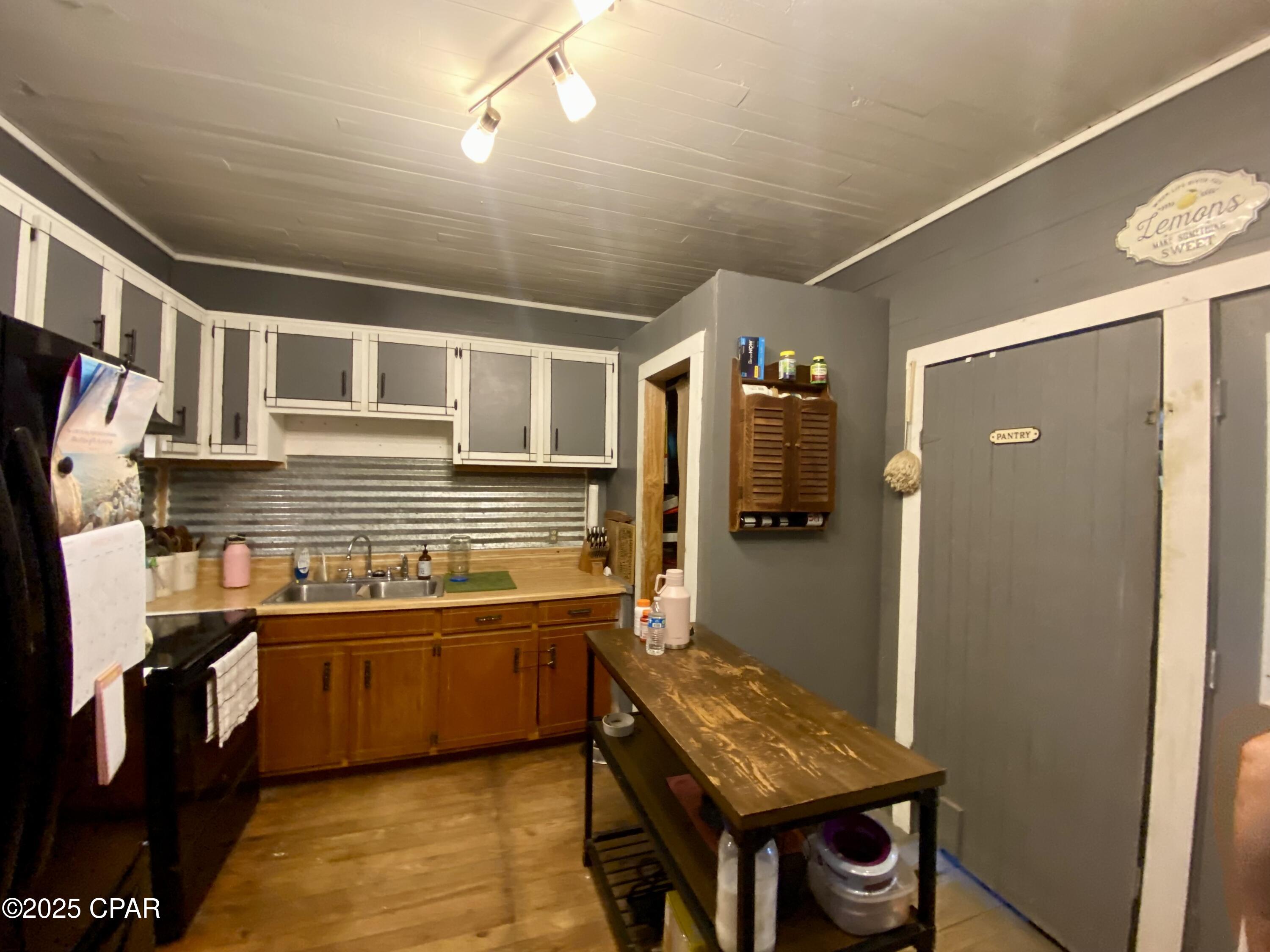3661 Harcus Road Caryville, FL 32427 - Photo 13 of 45 Gallery Image 13