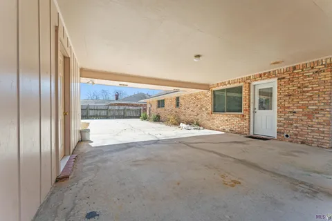 $249,700 | 4817 Shadeland Drive, Baton Rouge, LA 70816