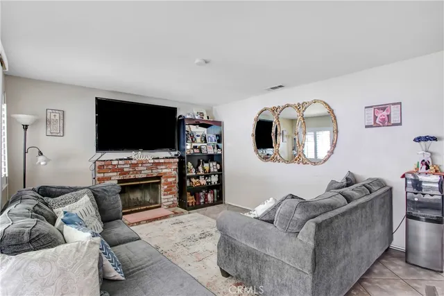 $729,990 | 19376 Lambeth Court, Riverside, CA 92508