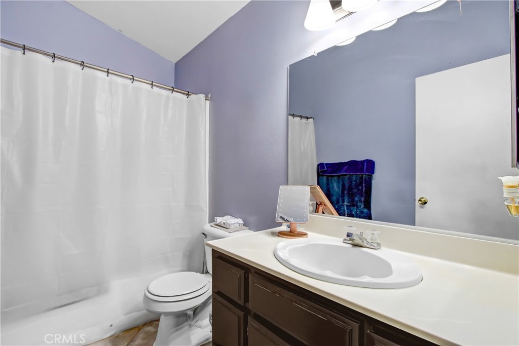 19376 Lambeth Court Riverside, CA 92508 - Photo 8 of 15