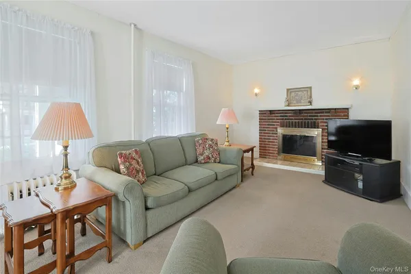 $875,000 | 175 Washington Avenue, Pleasantville, NY 10570