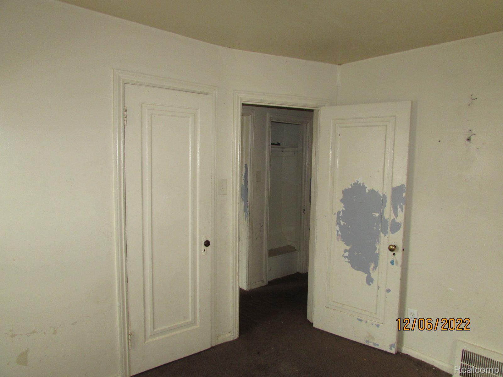 10817 Roxbury Street Detroit, MI 48224 - Photo 25 of 39 Gallery Image 25