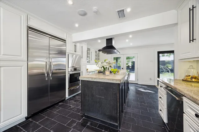 $775,000 | 4148 Bissonnet Street, West University Place, TX 77005