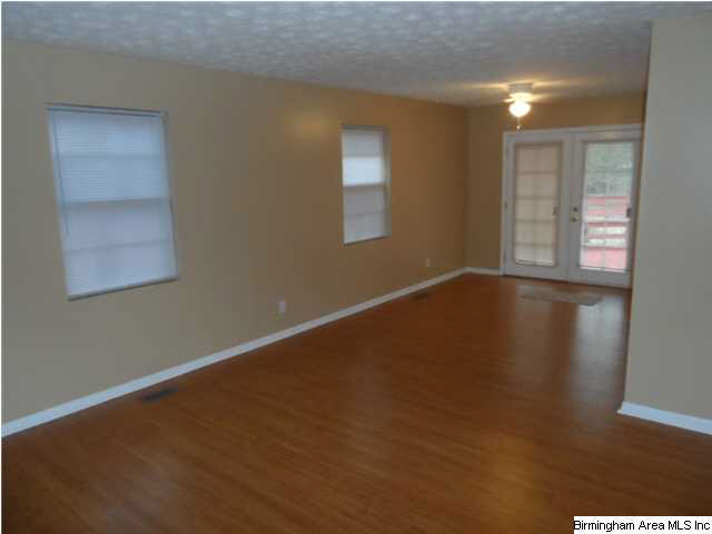 6326 Perry Street Anniston, AL 36206 - Photo 3 of 19
