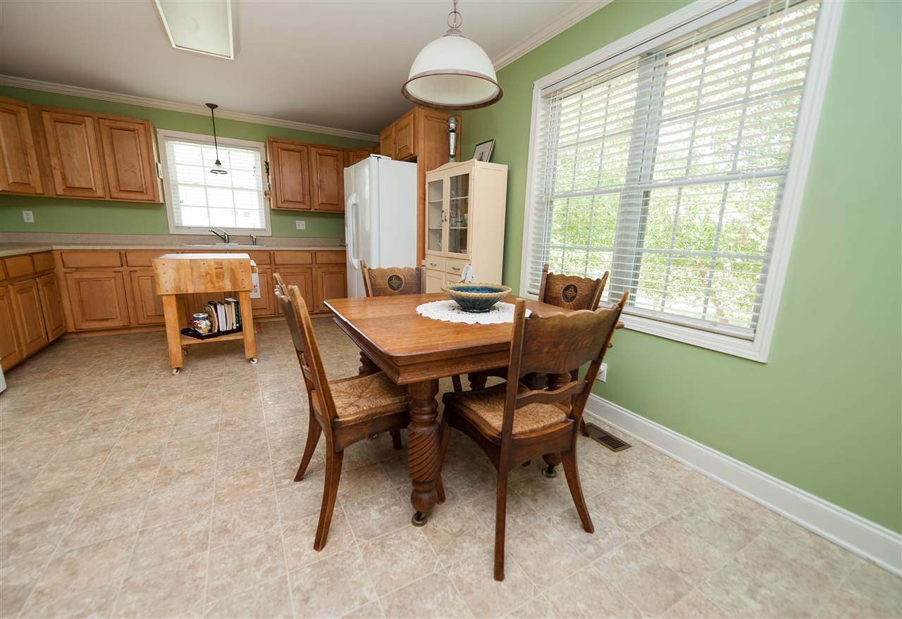 805 Whitestone Road Spartanburg, SC 29302 - Photo 8 of 36 Gallery Image 8