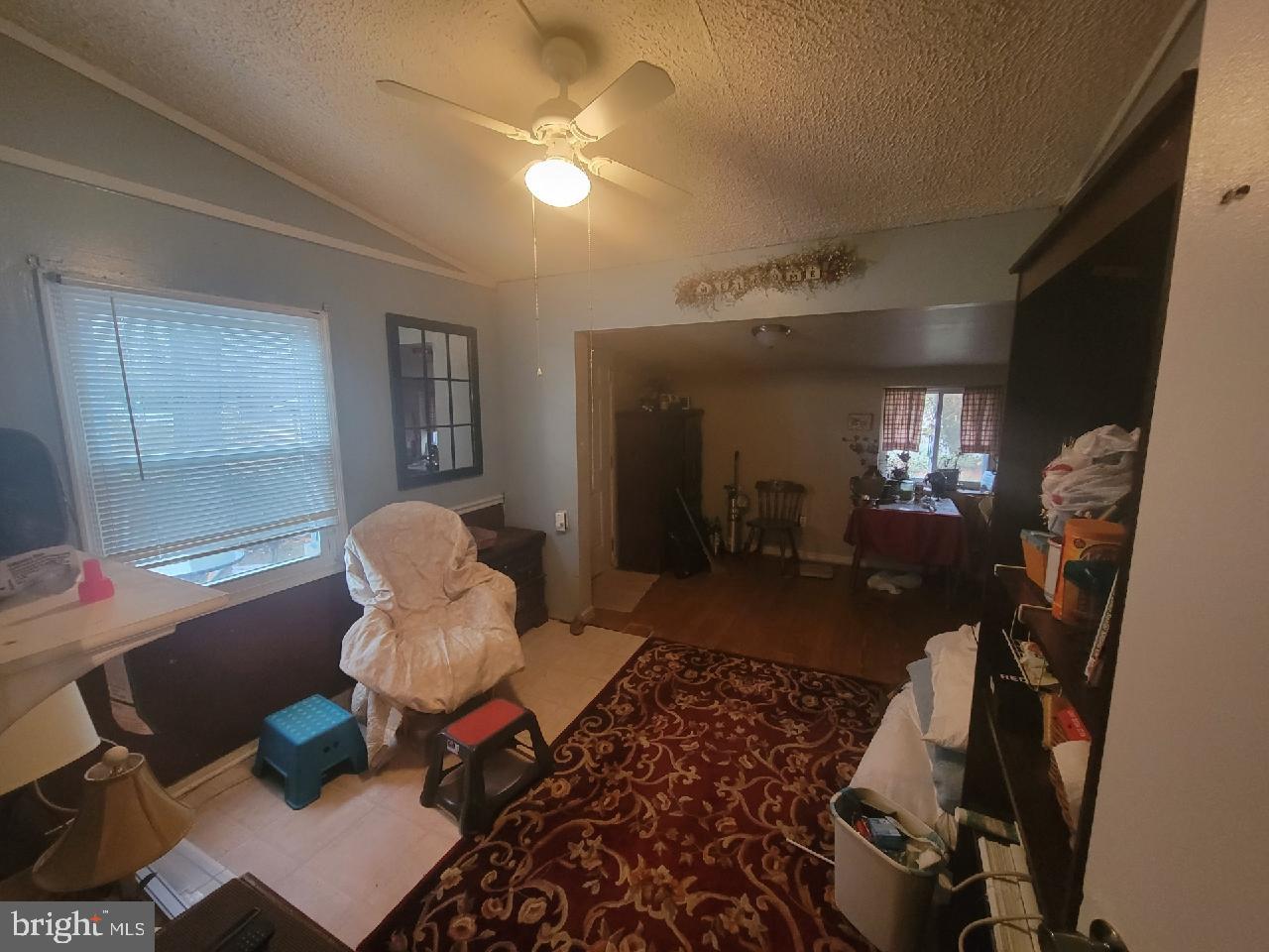 915 Alexis Road Woodbridge, VA 22191 - Photo 12 of 22 Gallery Image 12