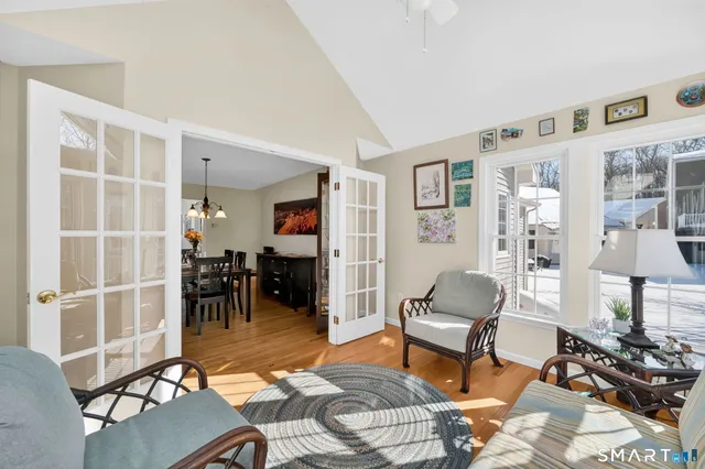 $469,000 | 5 South Hollow, Unit 5, East Hampton, CT 06424