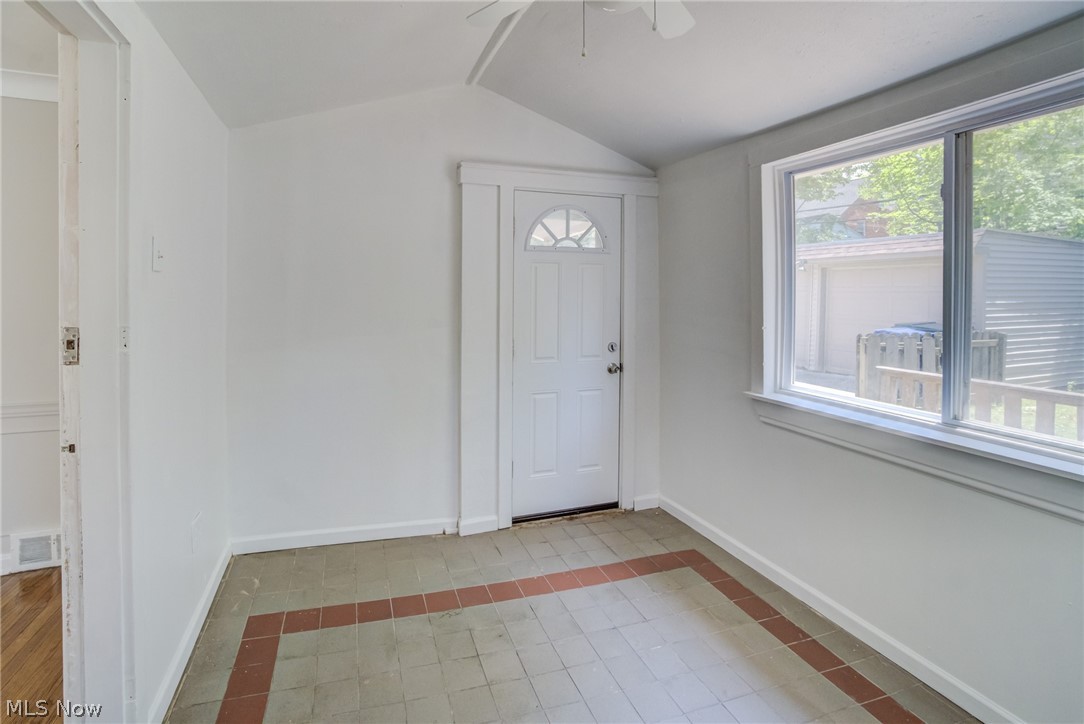 3530 St Albans Road Cleveland Heights, OH 44121 - Photo 15 of 31