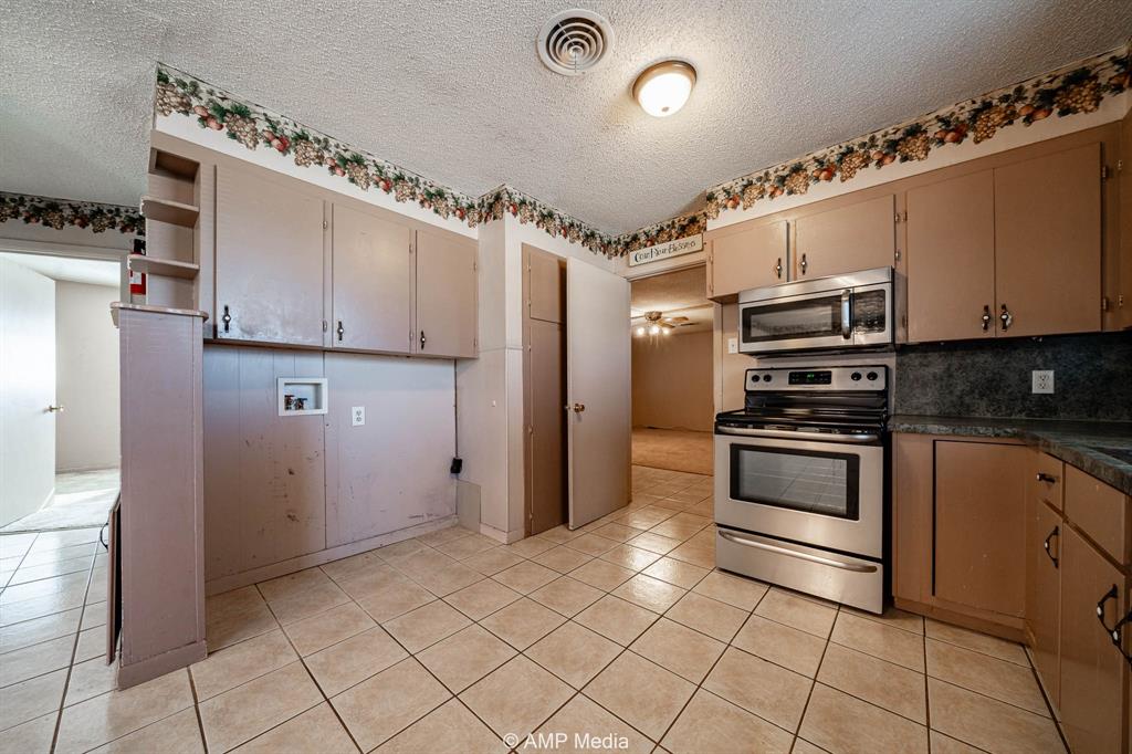 1631 20th Street Anson, TX 79501 - Photo 12 of 27
