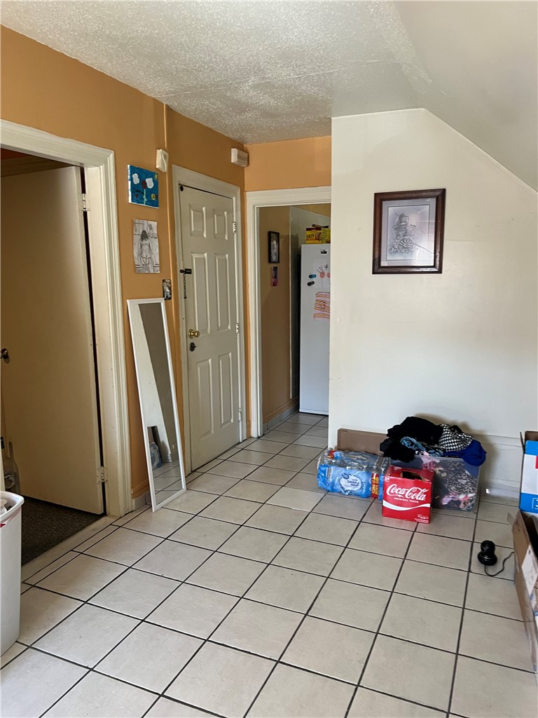 131 Mitchell Street Providence, RI 02907 - Photo 12 of 41