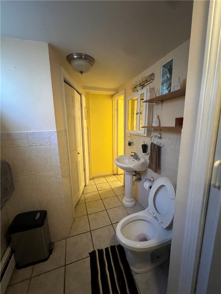 131 Mitchell Street Providence, RI 02907 - Photo 25 of 41