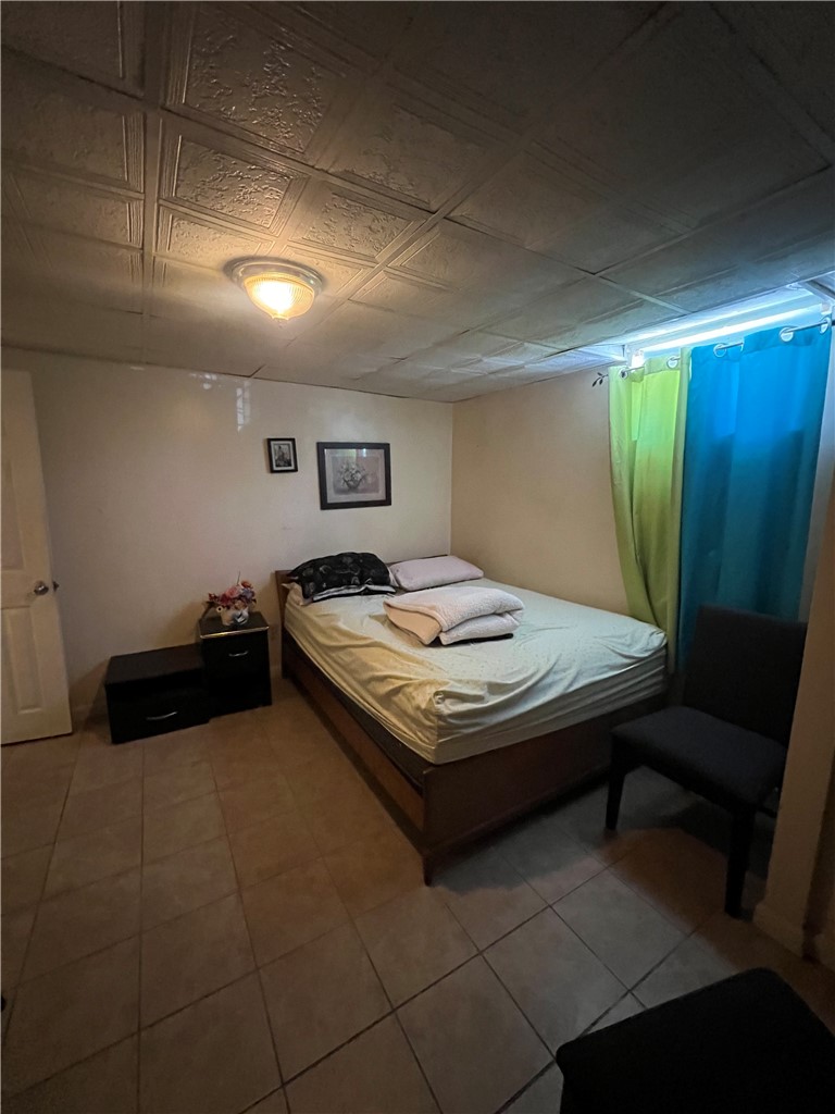 131 Mitchell Street Providence, RI 02907 - Photo 26 of 41