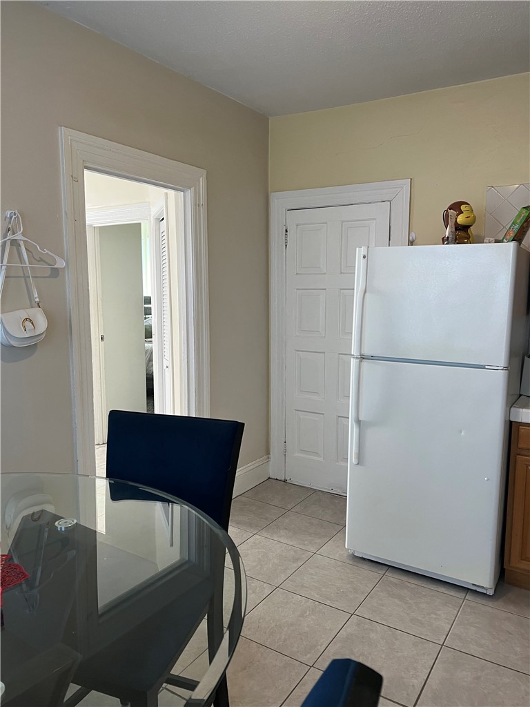 131 Mitchell Street Providence, RI 02907 - Photo 9 of 41