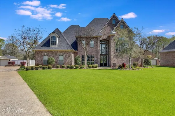 $750,000 | 412 Clover Lane, Bossier City, LA 71112
