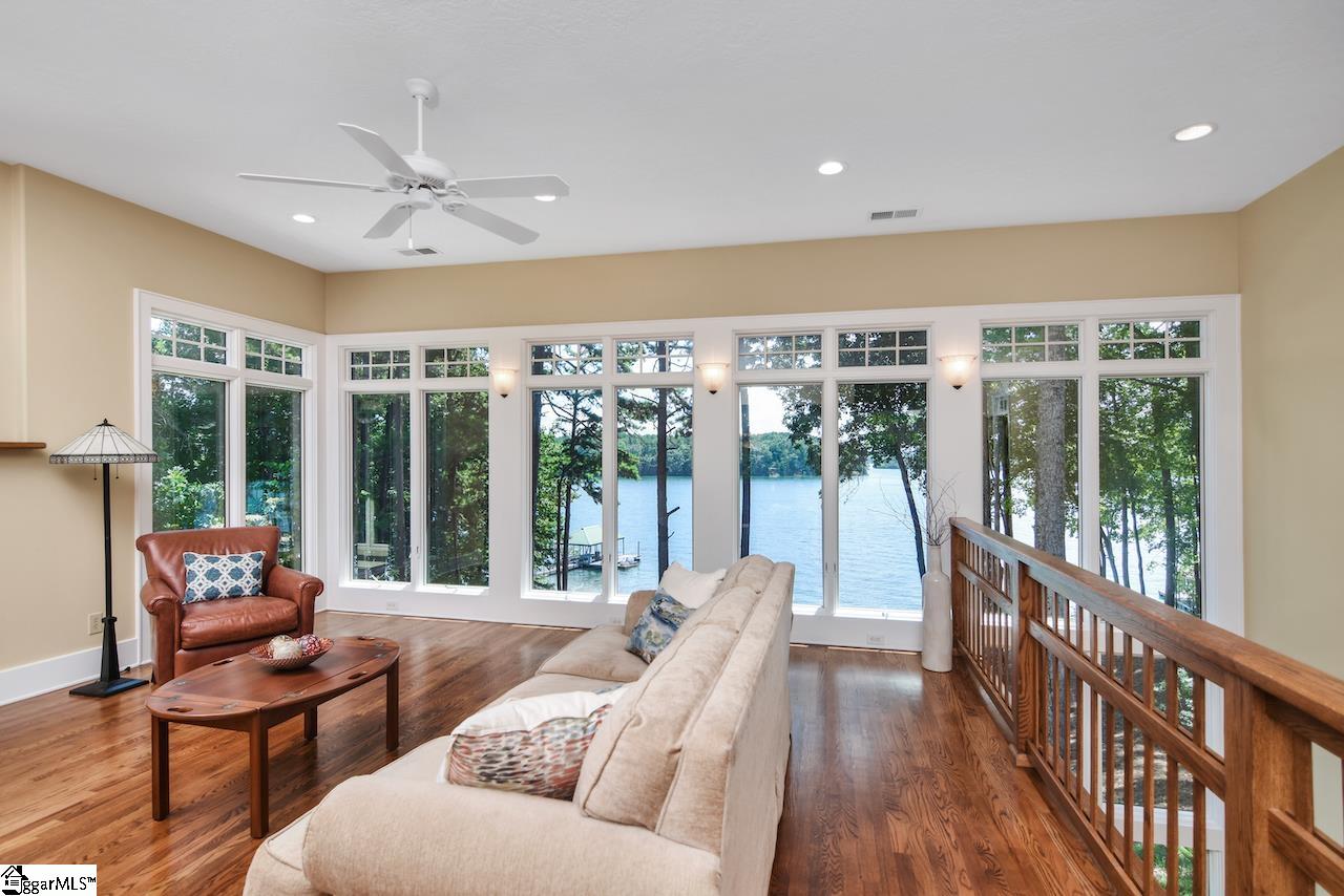 756 Navigator's Point Seneca, SC 29672 - Photo 8 of 36 Gallery Image 8