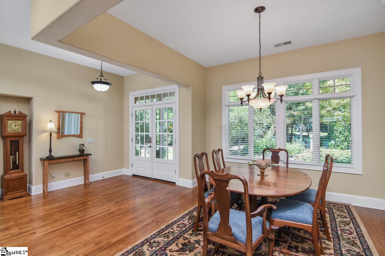 756 Navigator's Point Seneca, SC 29672 - Photo 10 of 36 Gallery Image 10