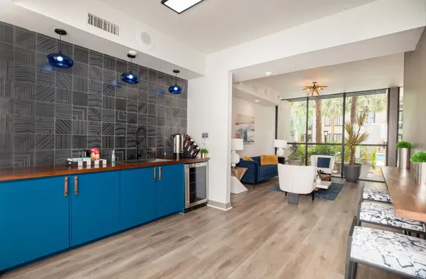 $1,400 | 4001 Fannin Street, Unit 4214, Houston, TX 77004
