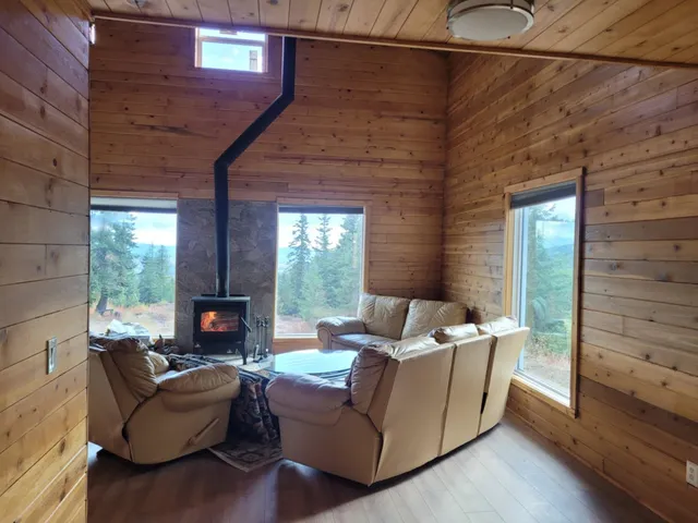 $390,000 | 1261 Outback Lane, Usk, WA 99180