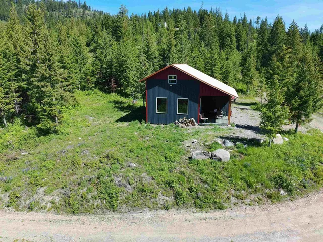 $390,000 | 1261 Outback Lane, Usk, WA 99180