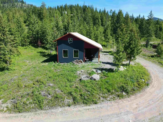 $390,000 | 1261 Outback Lane, Usk, WA 99180