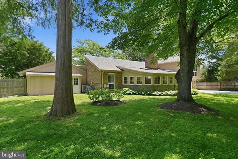 $1,235,000 | 9820 Conestoga Way, Potomac, MD 20854