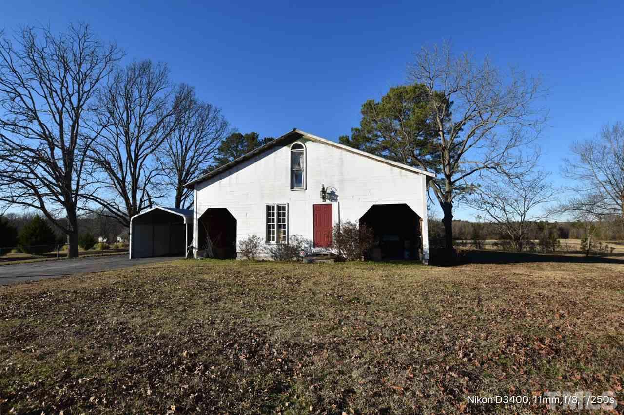 4158 Benson Hardee Road Benson, NC 27504 - Photo 2 of 26 Gallery Image 2