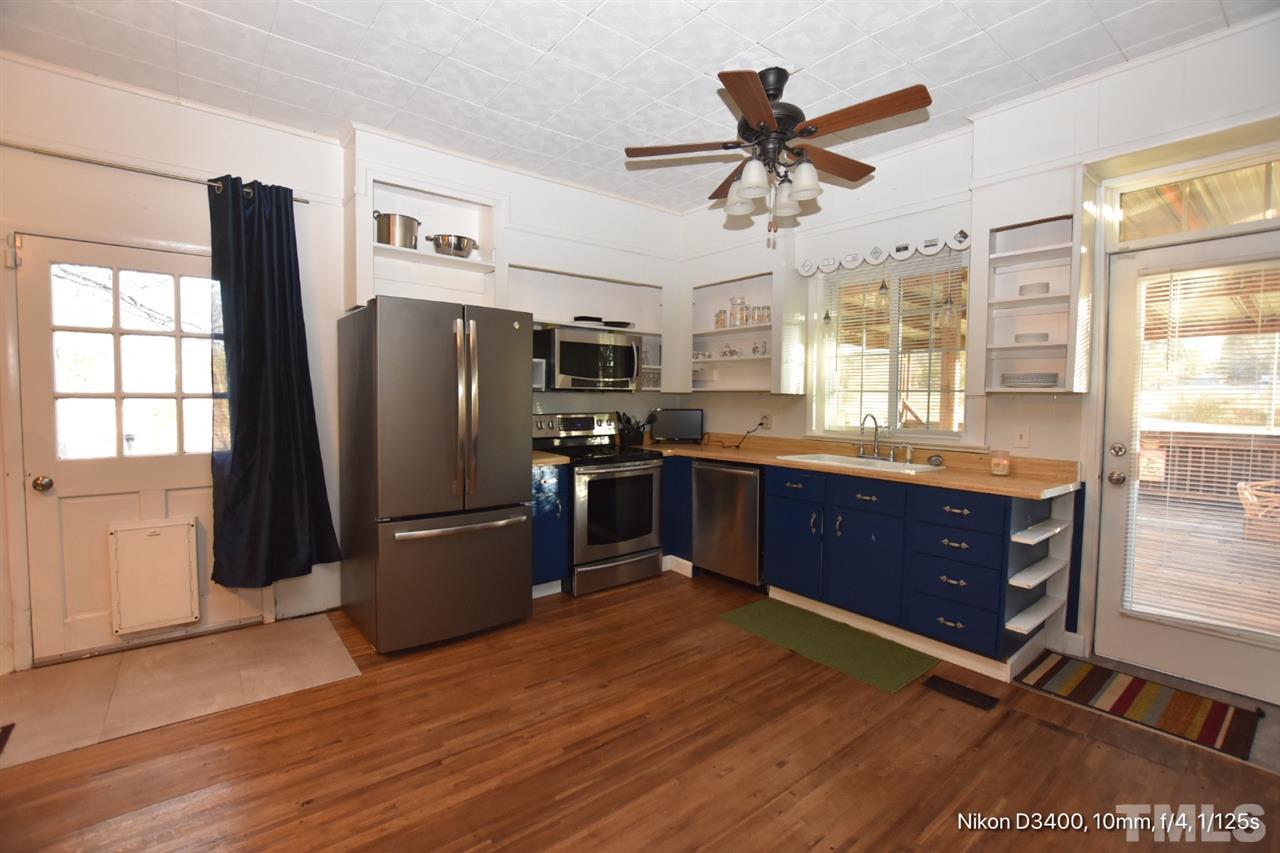 4158 Benson Hardee Road Benson, NC 27504 - Photo 13 of 26 Gallery Image 13