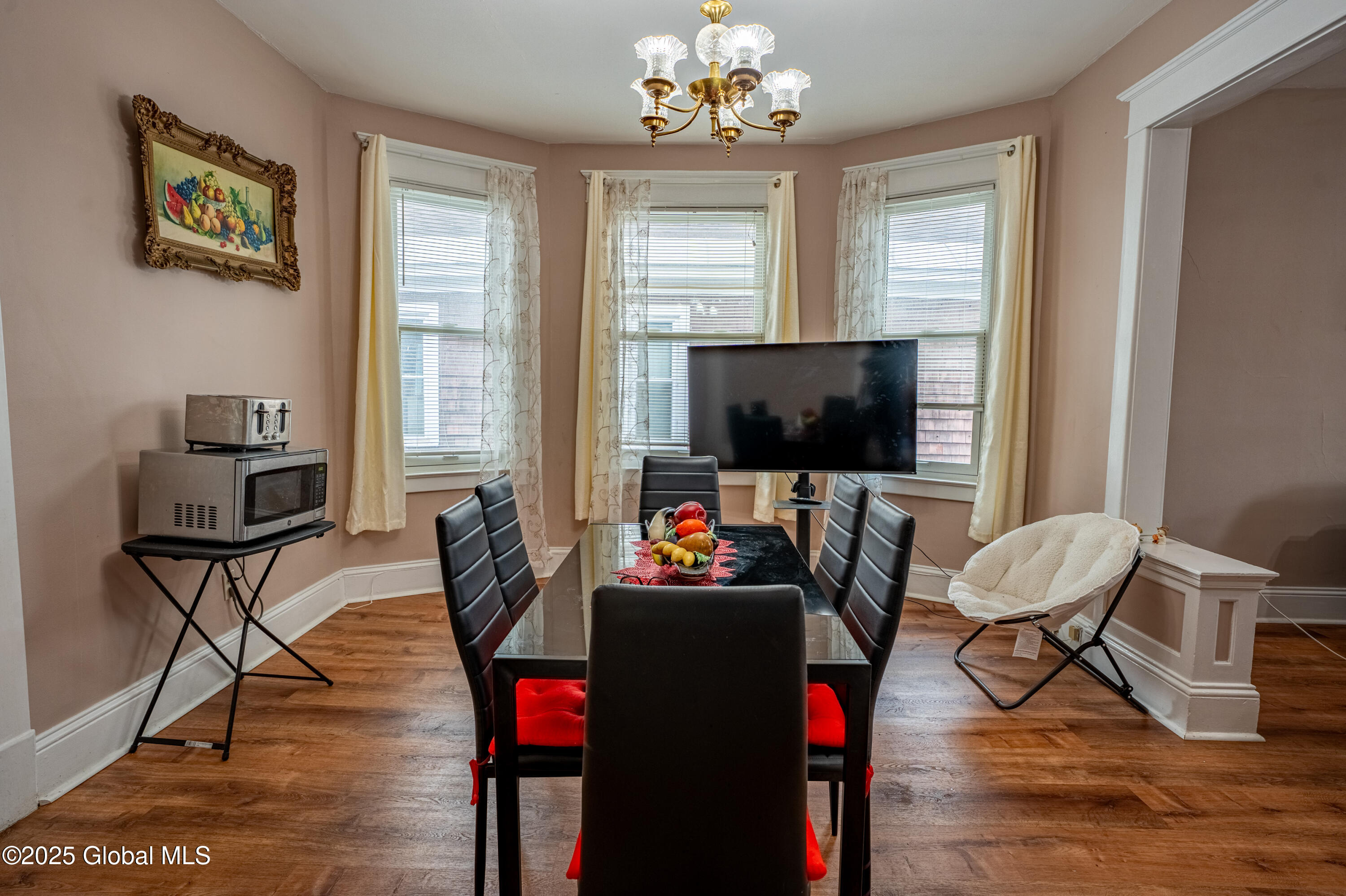1014 Baker Avenue Schenectady, NY 12309 - Photo 13 of 25 1014 Baker Ave-15