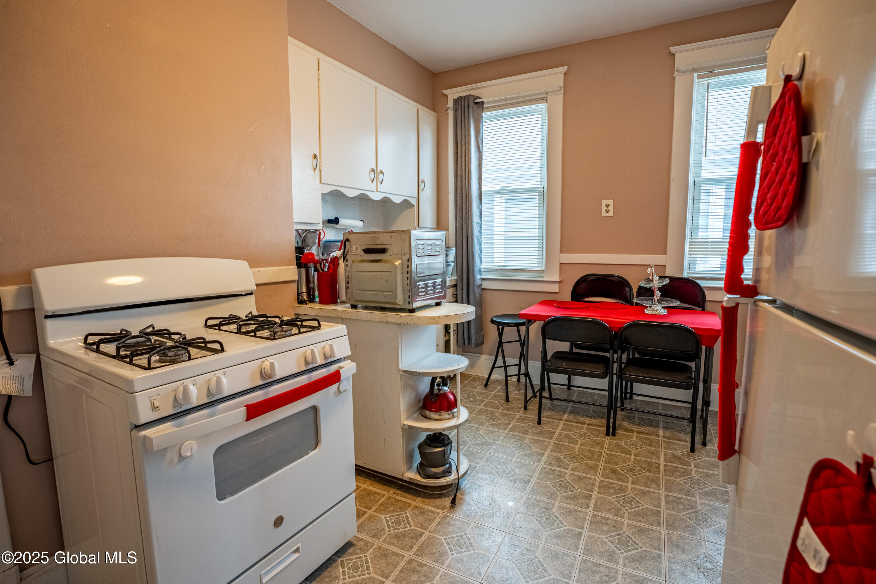 1014 Baker Avenue Schenectady, NY 12309 - Photo 18 of 25 1014 Baker Ave-20