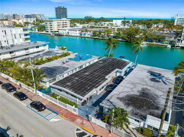 $1,900,000 | 8221 Crespi Boulevard, Miami Beach, FL 33141