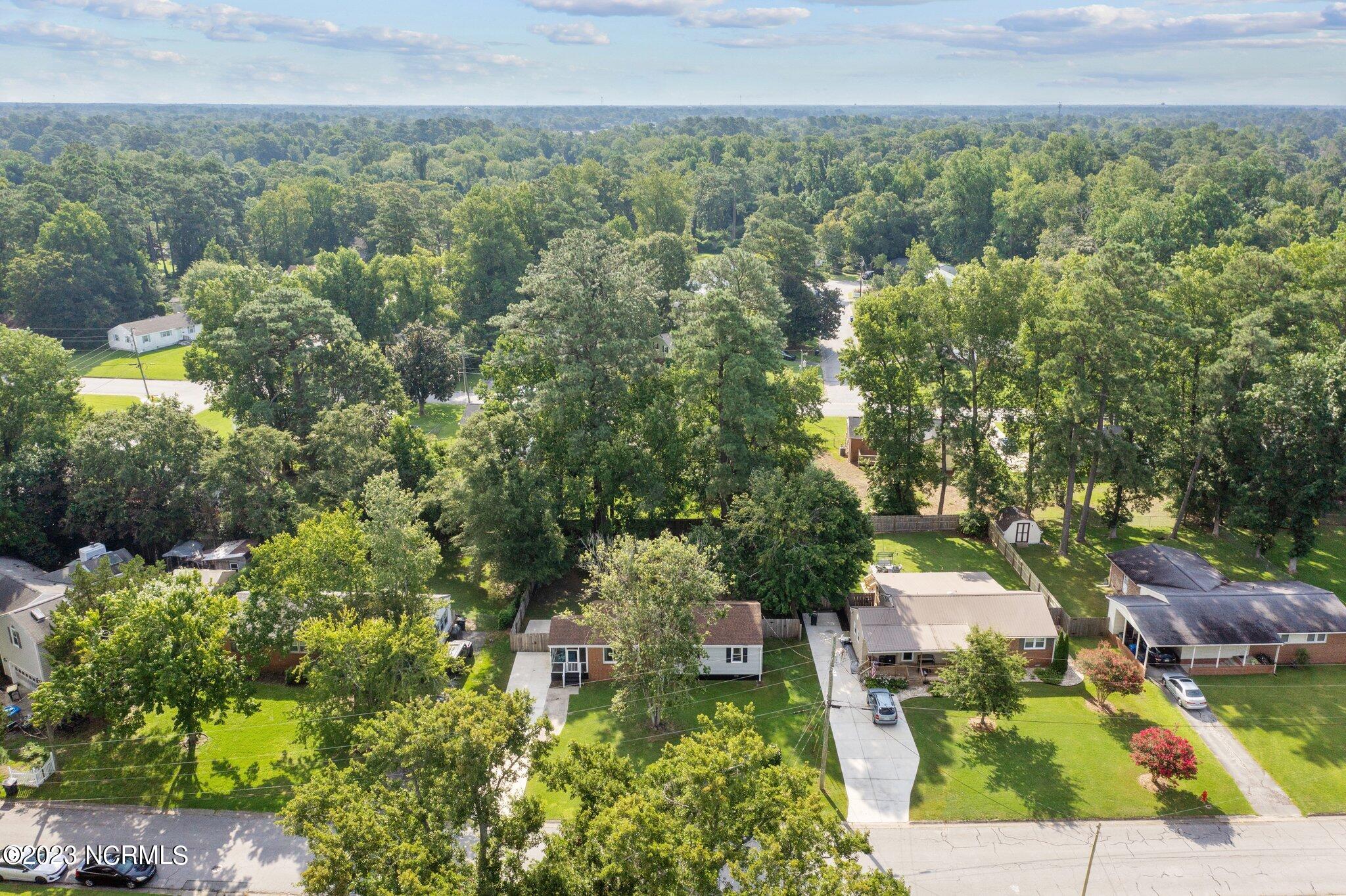 414 Cheyenne Road Jacksonville, NC 28540 - Photo 45 of 49 10-web-or-mls-DJI_0989