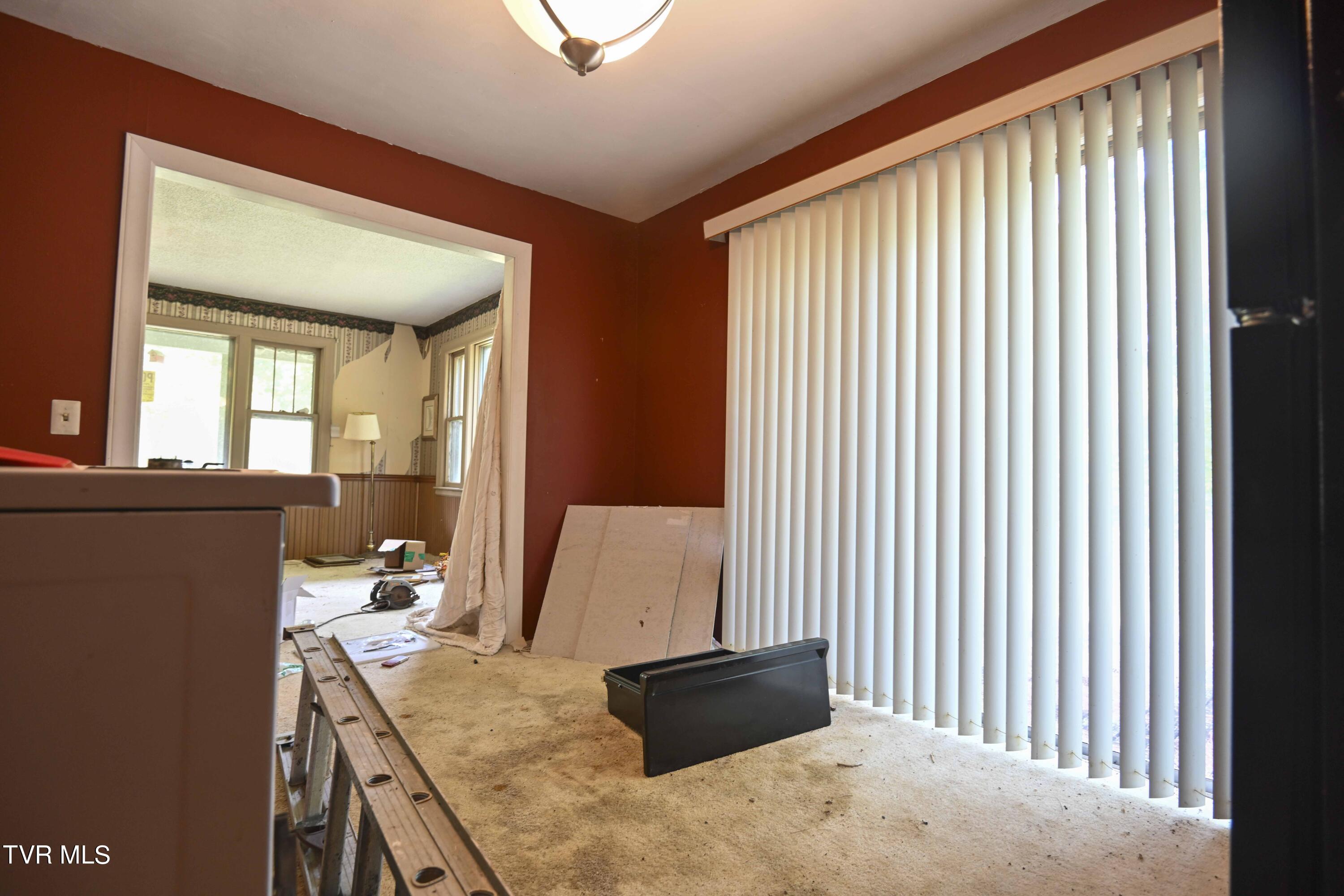 6161 DC Caney Ridge Road Coeburn, VA 24230 - Photo 14 of 20 dcc_0012