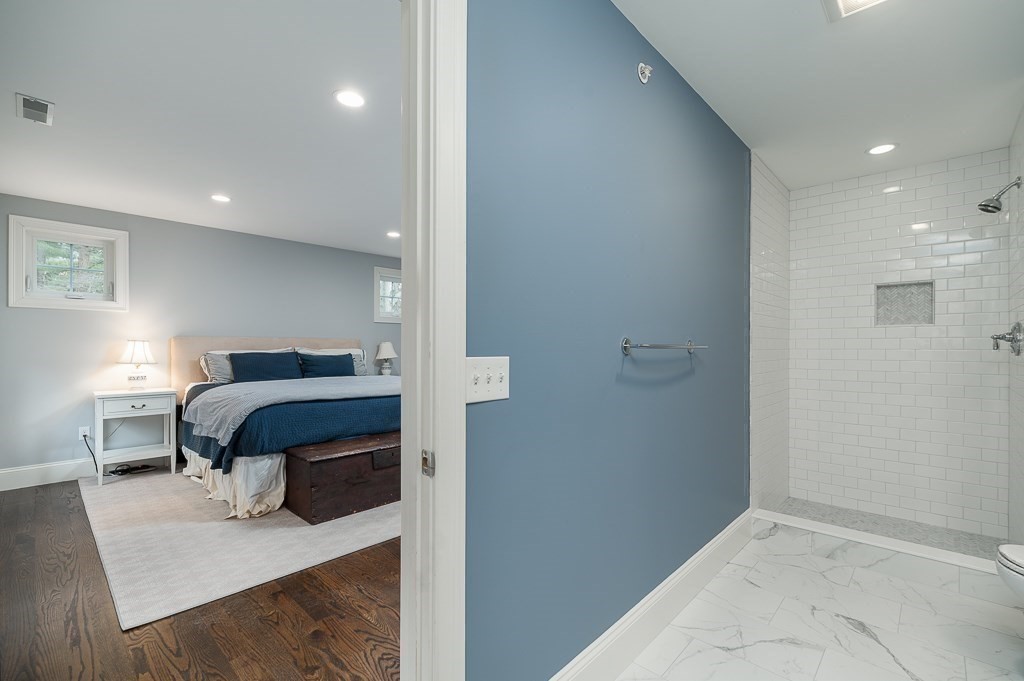 136 Colon Street Beverly, MA 01915 - Photo 27 of 39 Gallery Image 27