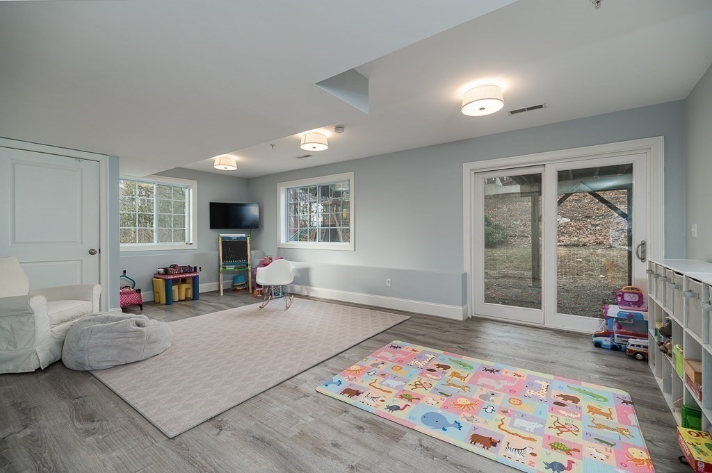 136 Colon Street Beverly, MA 01915 - Photo 30 of 39 Gallery Image 30