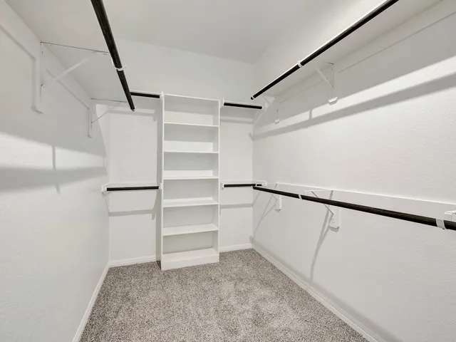 $304,640 | 6812 Hart Oak Court, Conroe, TX 77304