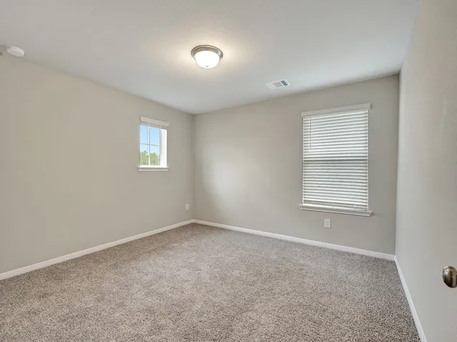 $304,640 | 6812 Hart Oak Court, Conroe, TX 77304